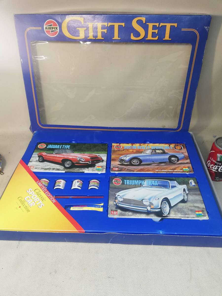 Airfix The historic Collection Classic Car MGB Jaguar E Type Aston Martin Building Kit