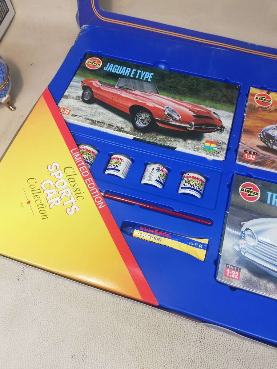 Airfix The historic Collection Classic Car MGB Jaguar E Type Aston Martin Building Kit