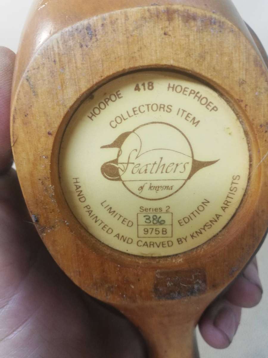 Original 1990 Feathers of Knysna hand made limited edition Figurine of a "Hoopoe",386/975, 35cm