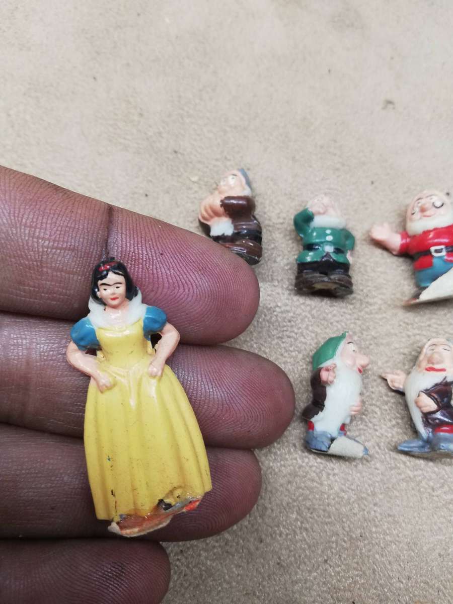 Rare!! 1960 Marx Disneykins Snow White and the 7 Dwarfs (Complete Set)