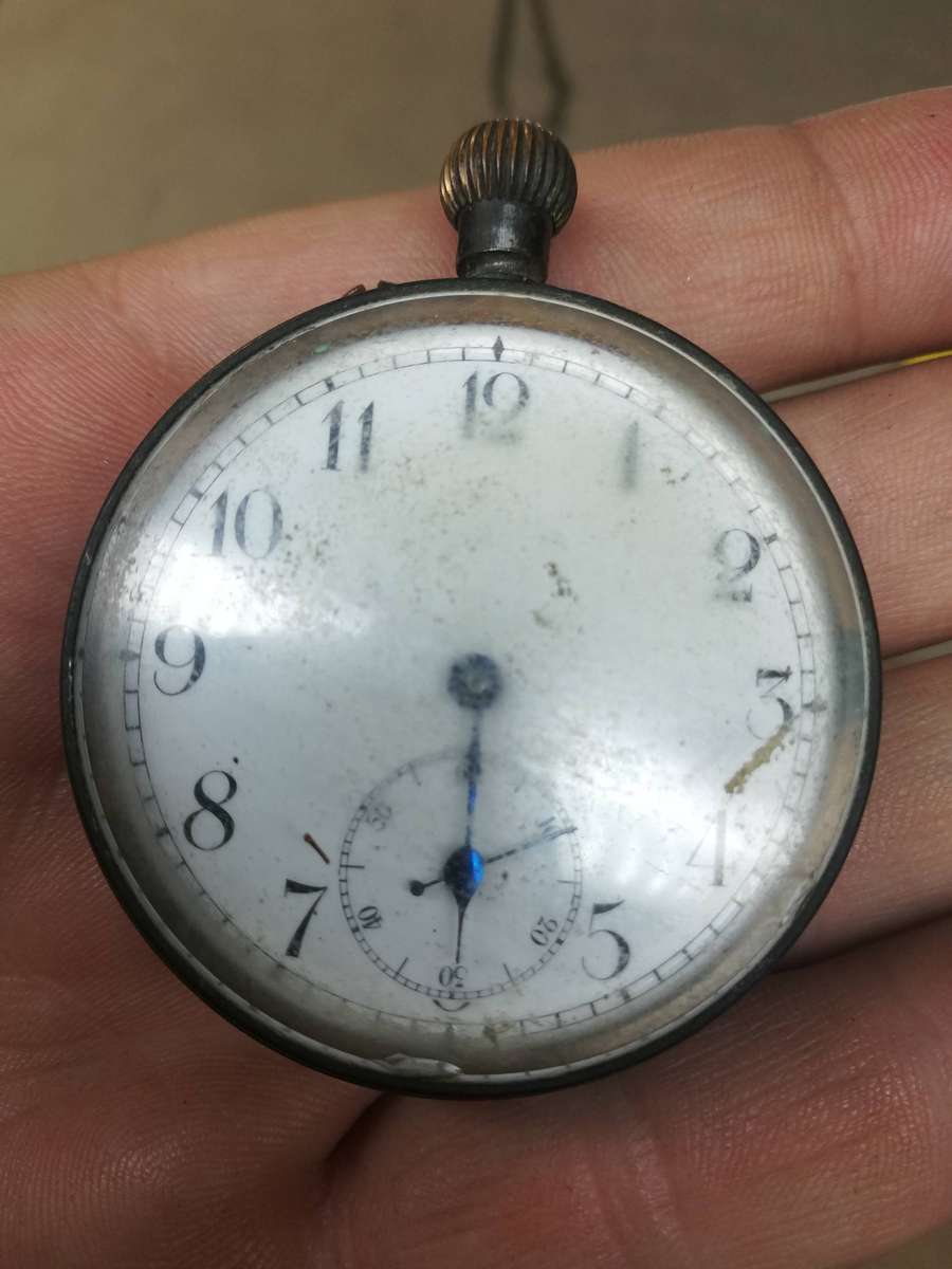 Rare Vintage Acier Garanti Pocket Watch - Not Working
