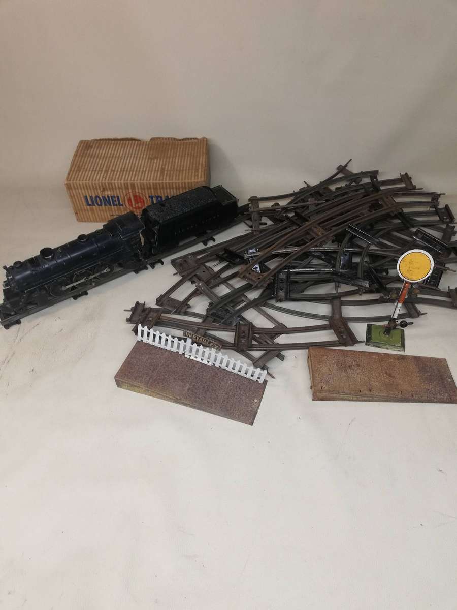 0 Gauge Lionel Pre War Train, Tender, Tracks Exetra Exetra