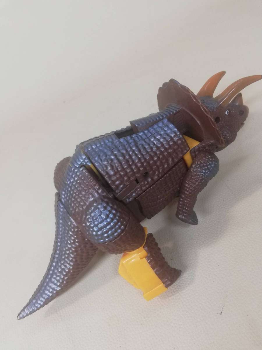 Large Transformers Beast Machines Triceradon