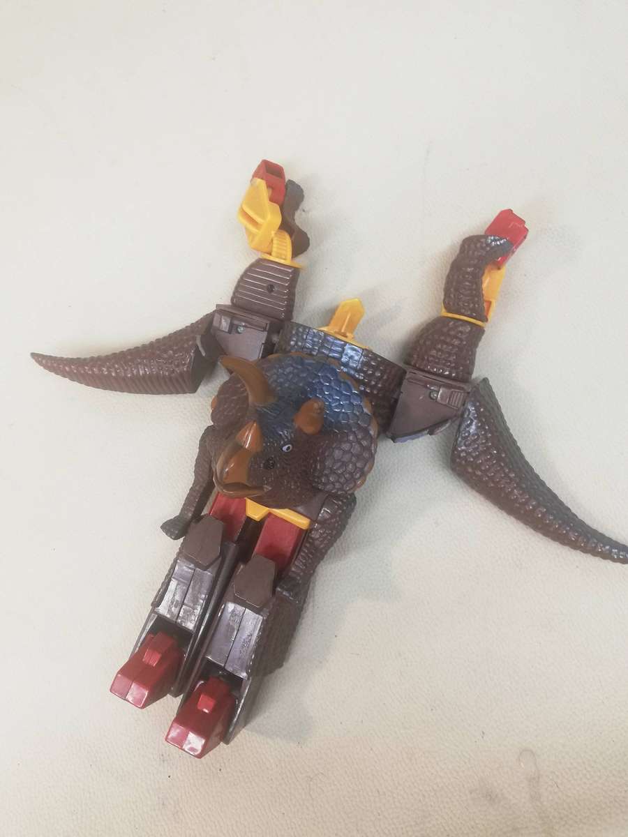 Large Transformers Beast Machines Triceradon