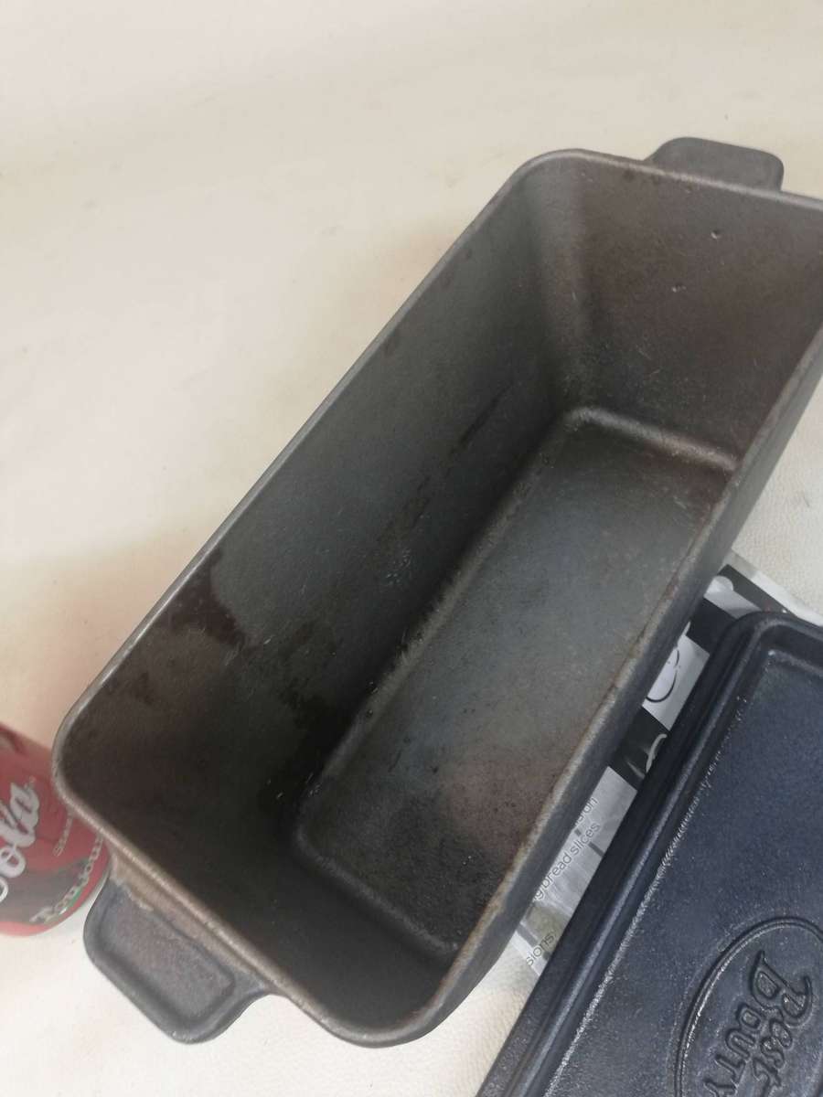 Best Duty Cast Iron Superbread Pot - Like New
