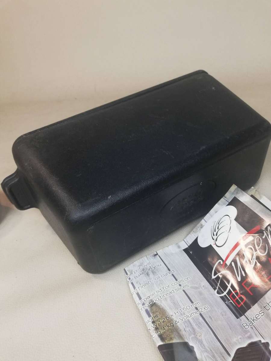 Best Duty Cast Iron Superbread Pot - Like New