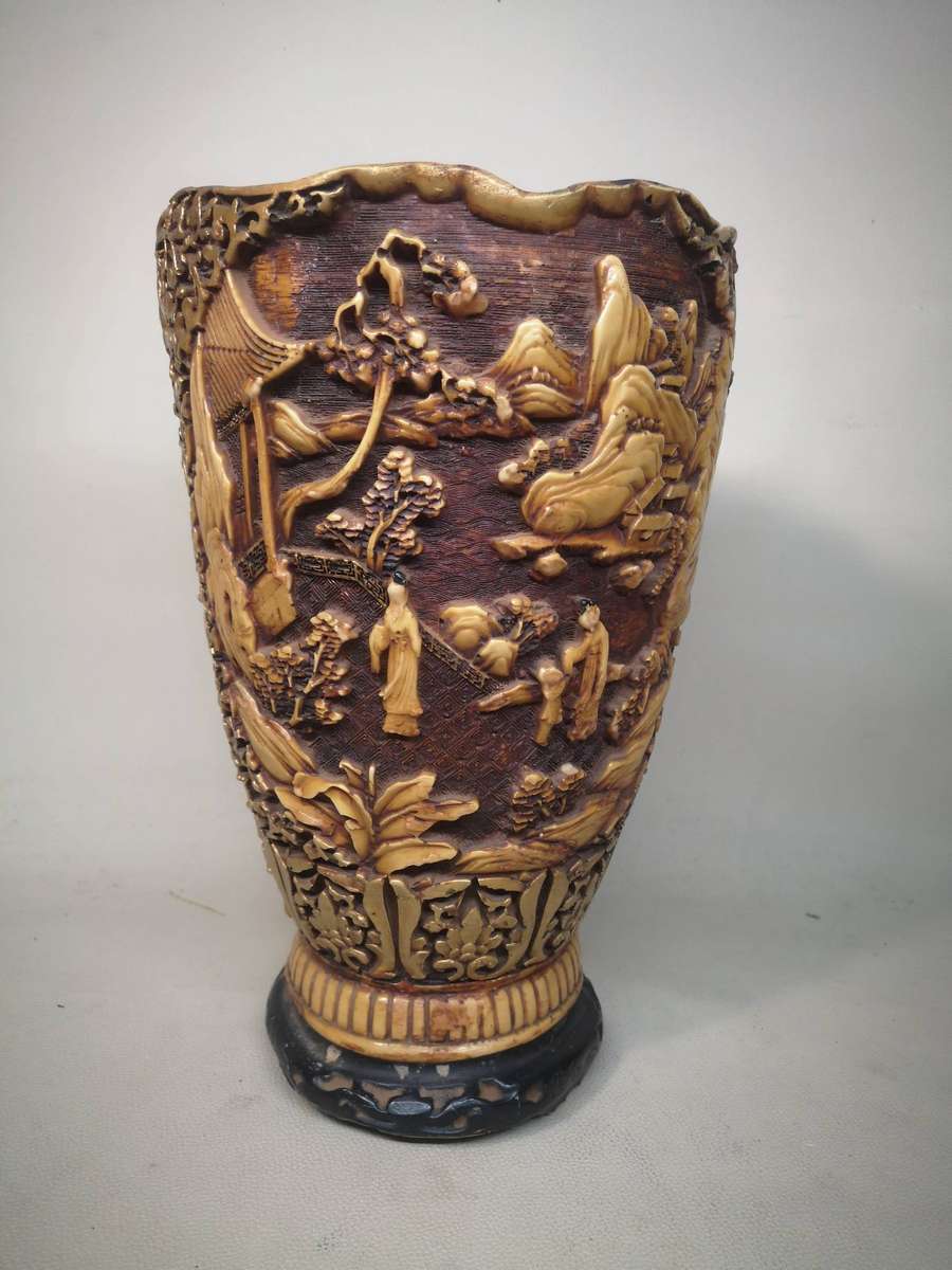 Antique Chinese Resin Vase Made In Italy - 310mm High