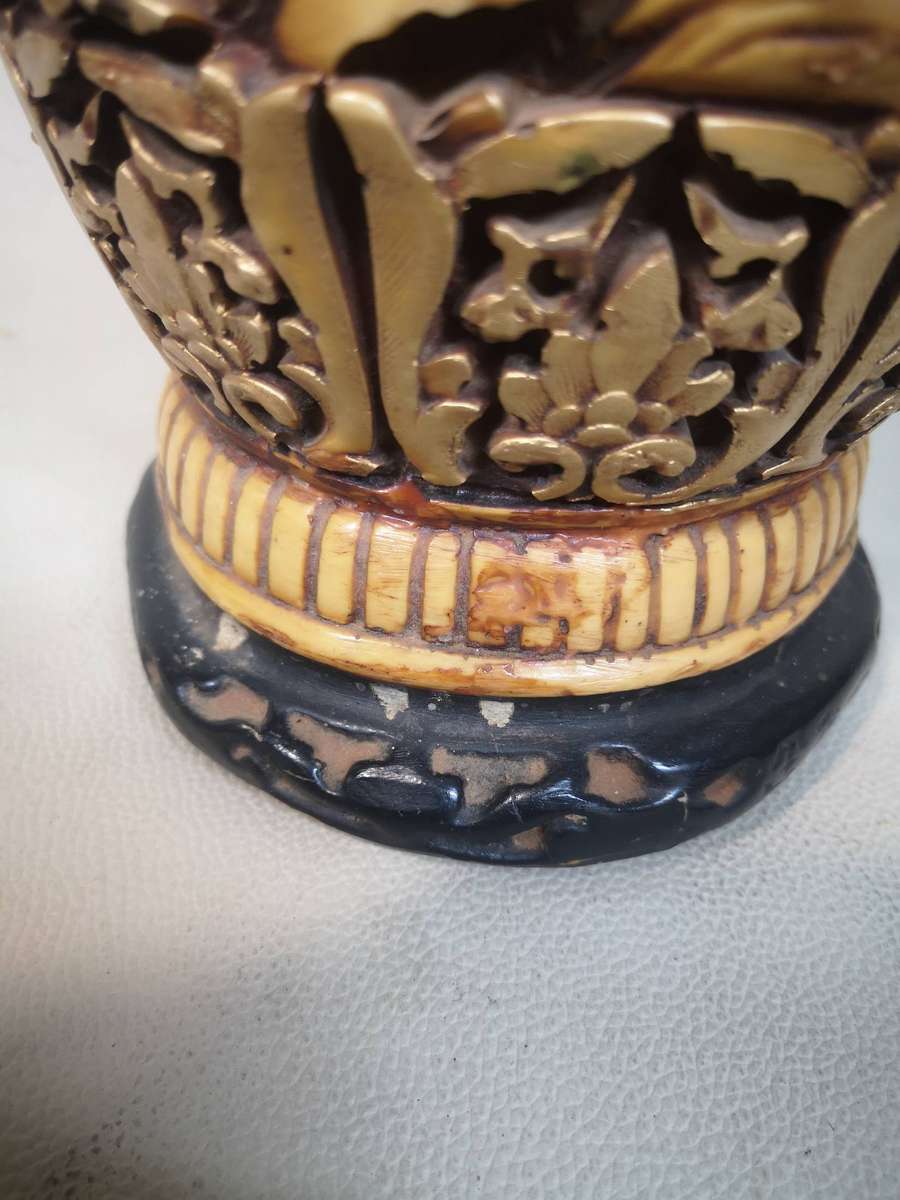 Antique Chinese Resin Vase Made In Italy - 310mm High