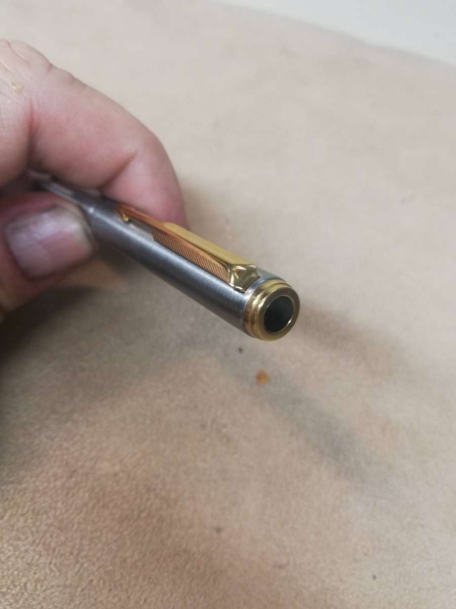 BEAUTIFUL VINTAGE PLUMA PARKER FOUNTAIN FILL PEN MADE IN ENGLAND TE