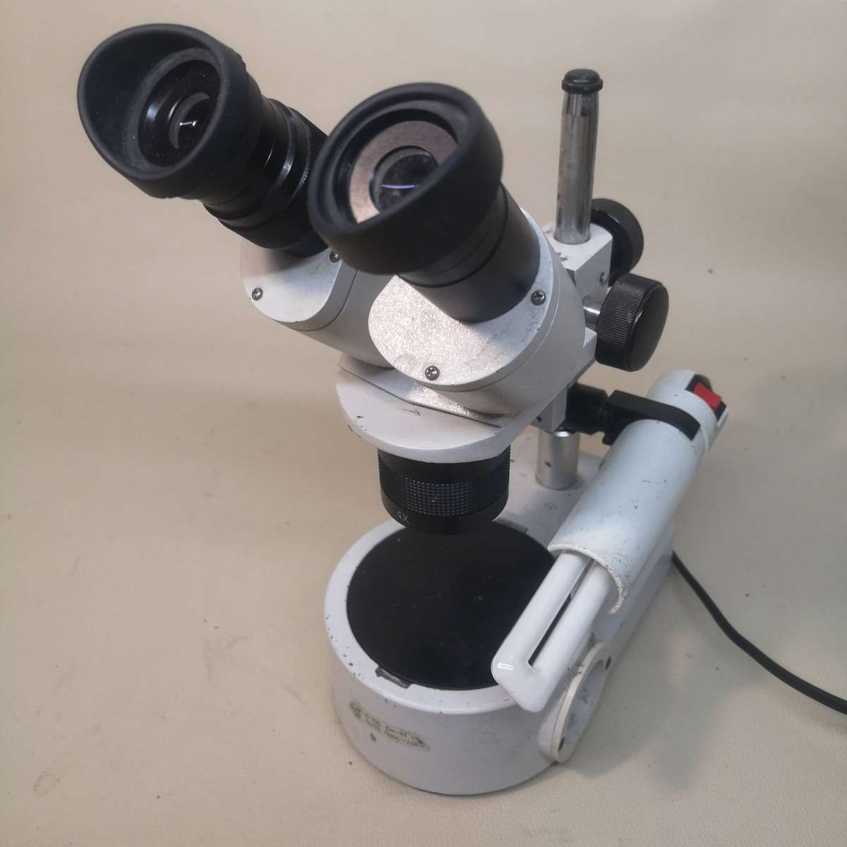 Eschenbach 3320 Binocular Stereolupe Microscope With Extra Eyepieces 100% Working