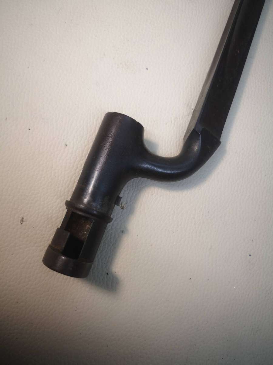 Antique Pre-WWI British 1895 Socket Bayonet - 830mm Long