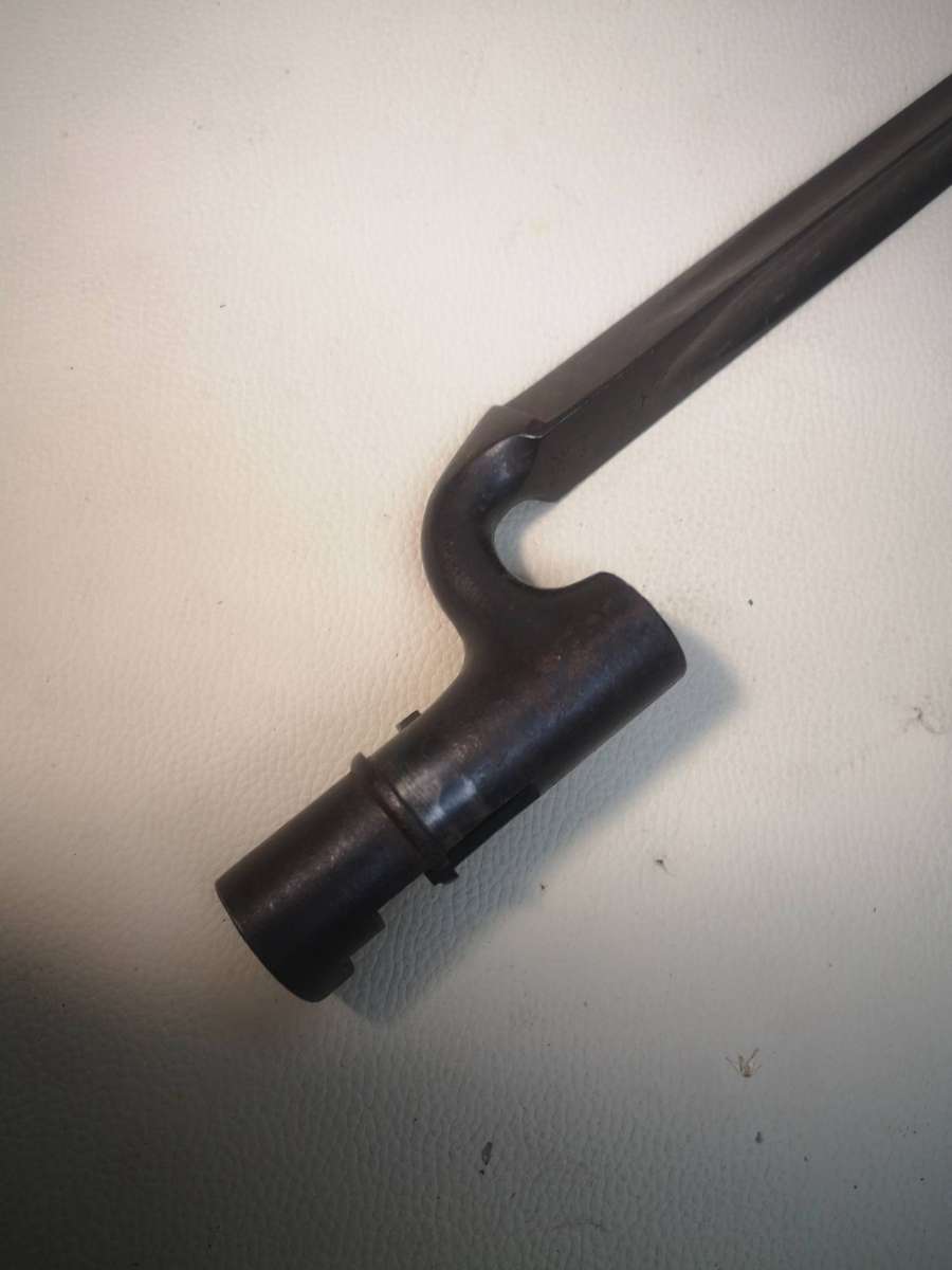 Antique Pre-WWI British 1895 Socket Bayonet - 830mm Long