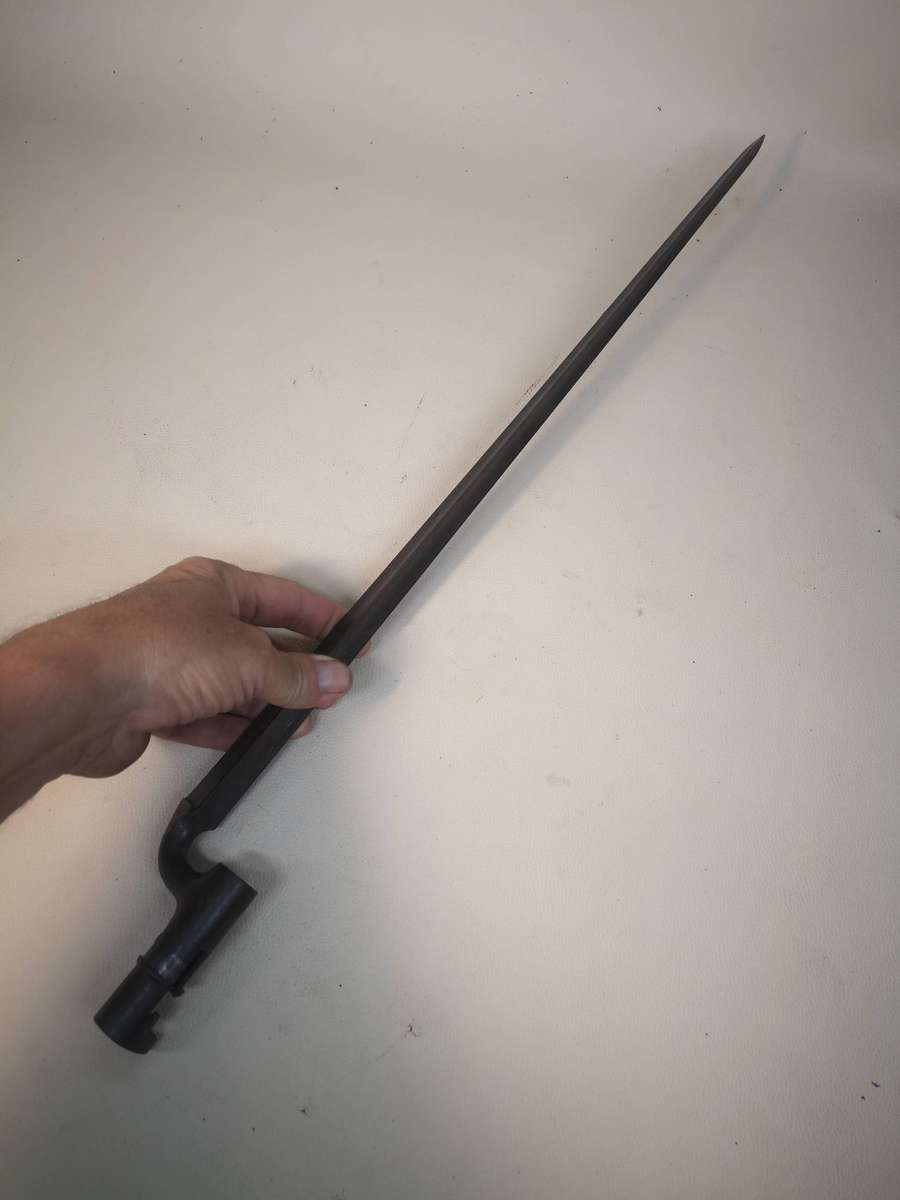Antique Pre-WWI British 1895 Socket Bayonet - 830mm Long