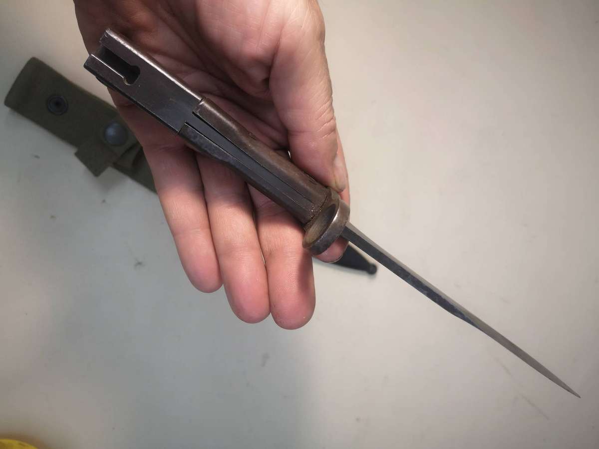 S1 UZI BAYONET WITH METAL SCABBARD & WEBBING FROG