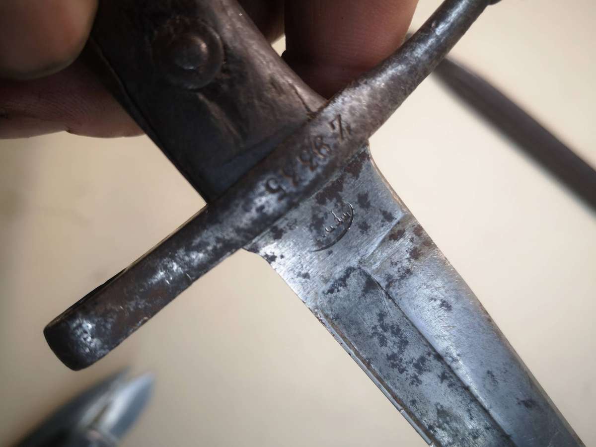 WWII Italian M1891 Carcano Rifle Bayonet w/ Metal Scabbard