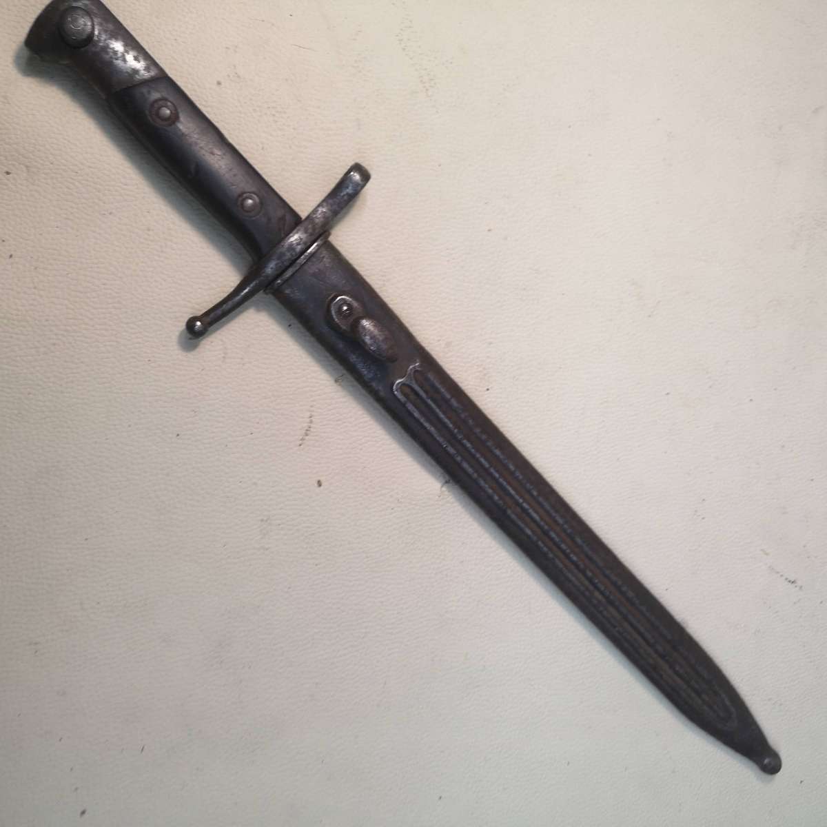 WWII Italian M1891 Carcano Rifle Bayonet w/ Metal Scabbard