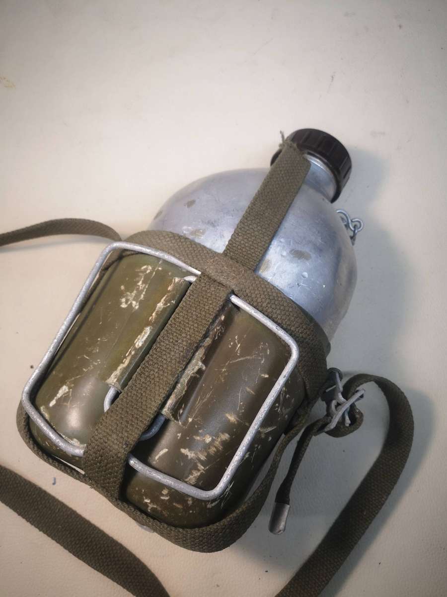 Vintage WWII US Army Canteen