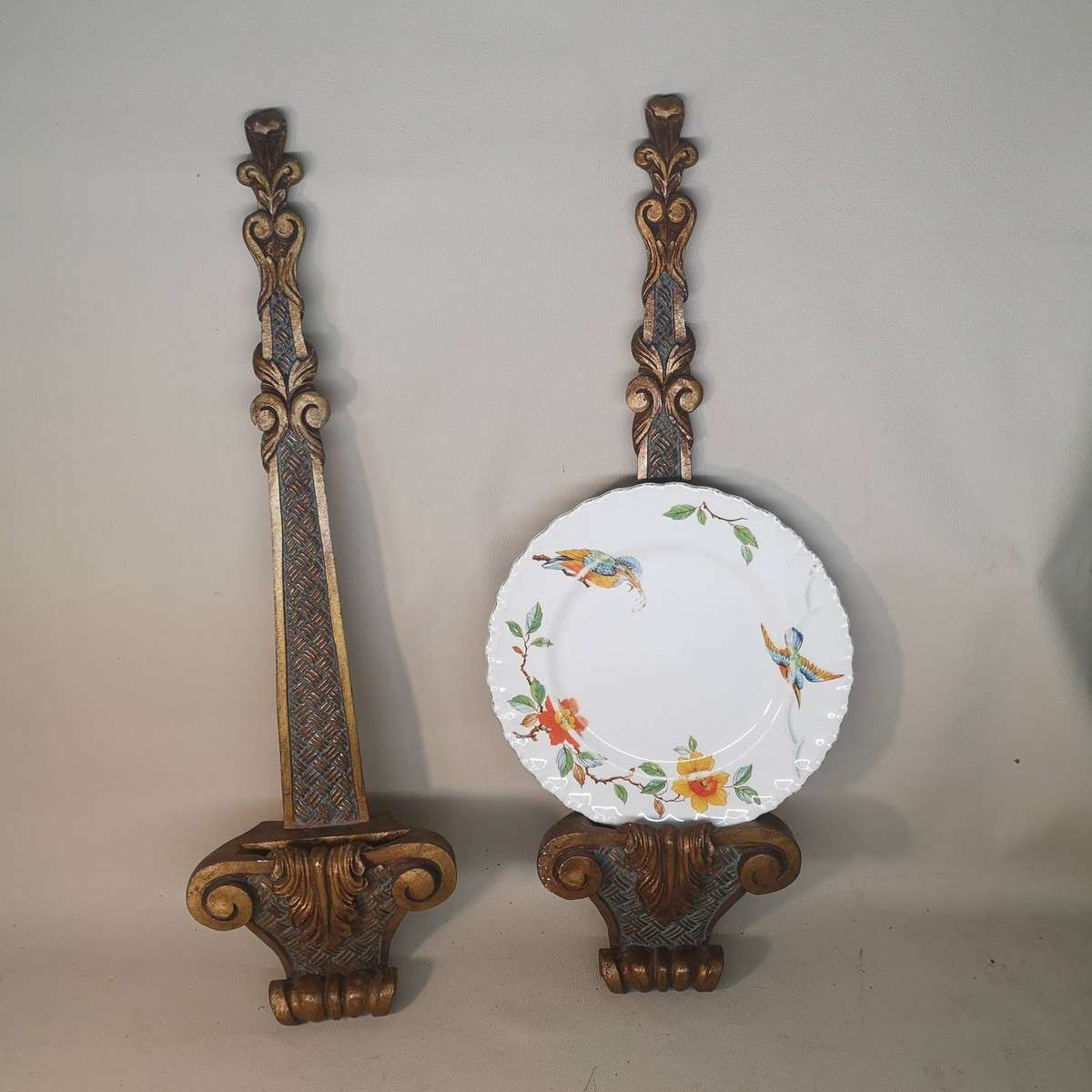 A 20th Century Pair of French Style Gilt Painted Wooden Plate Holders 630mm