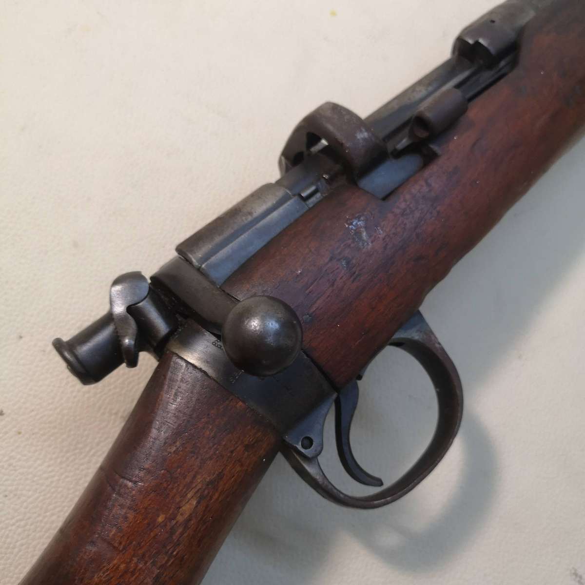 VINTAGE VR SILVERBROOK LEE ENFIELD 1899 RIFLE (DEACTIVATED)
