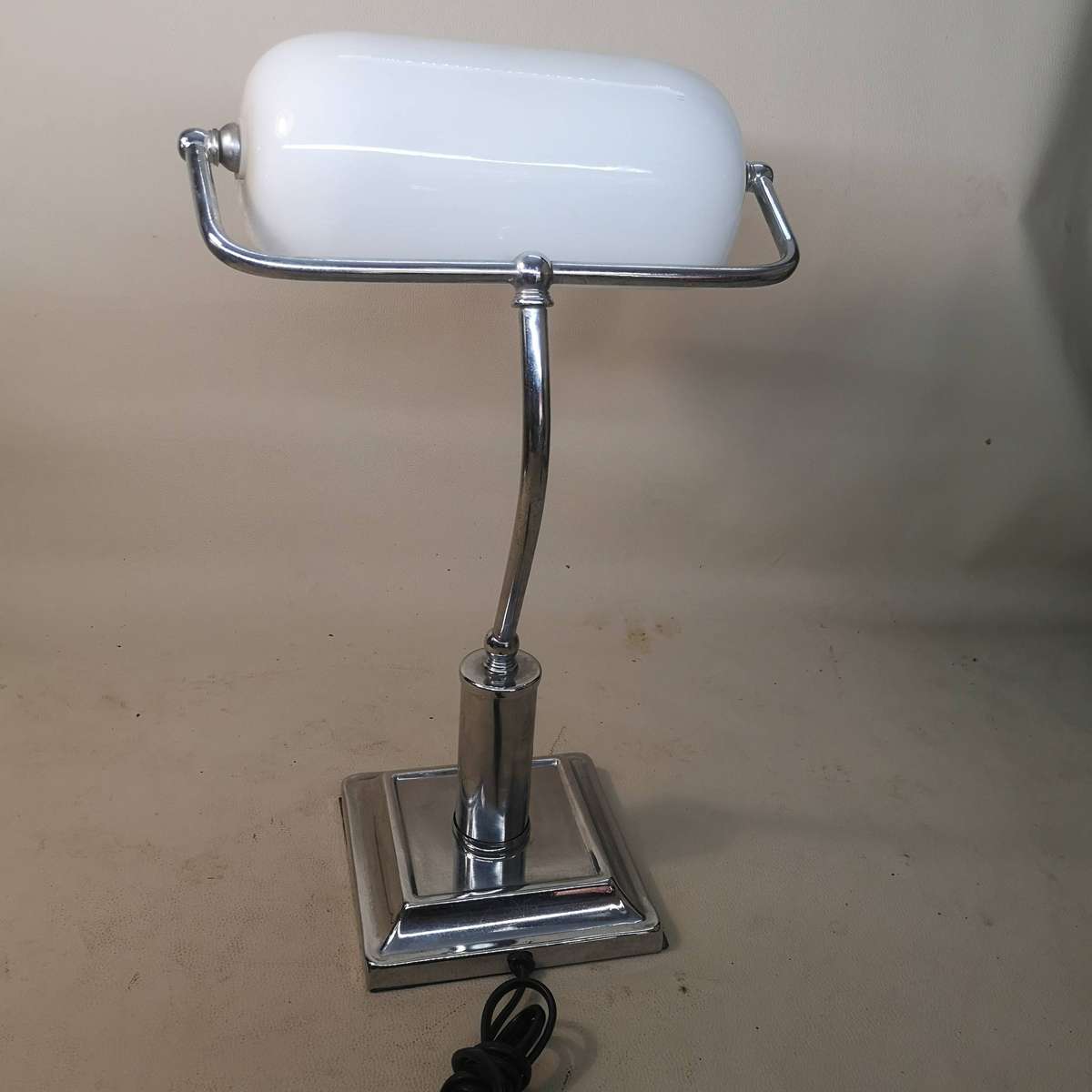 Art Nouveau Bankers Lamp White Silver 2 of 2