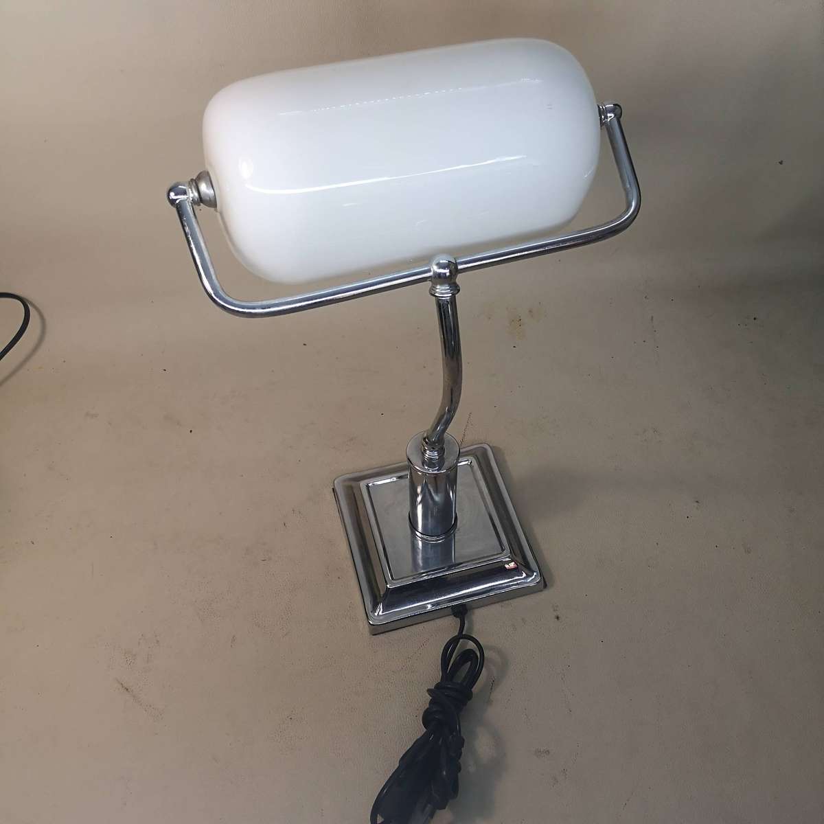 Art Nouveau Bankers Lamp White Silver 2 of 2