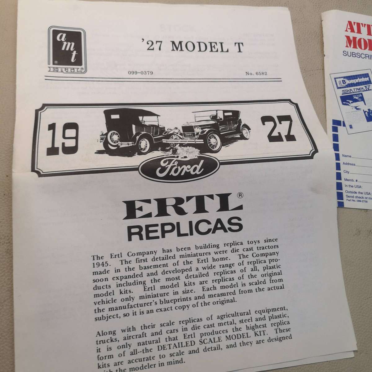 Vintage Model Kit #6582 AMT Ertl 1927 Model T Ford 2n'1 Kit - Like New Unbuild