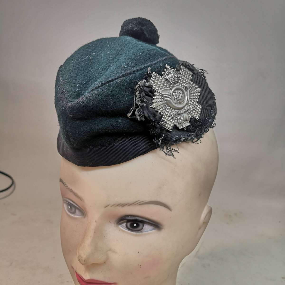 Vintagr WWii 1940's Highland Light Infantry Officers Glengarry