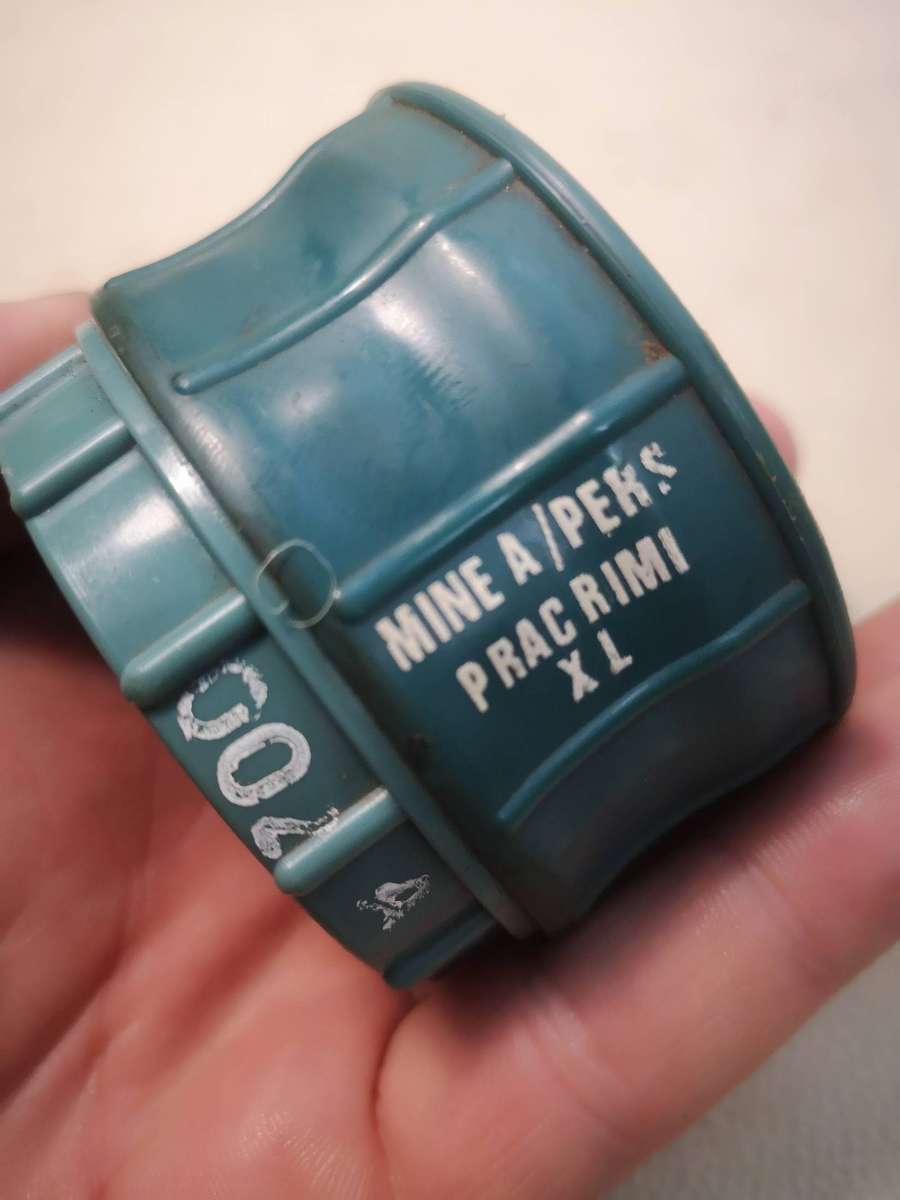 SADF BORDER WAR PERIOD R2 M1 ANTI PERSONNEL PRACTICE LANDMINE-FFE-INERT