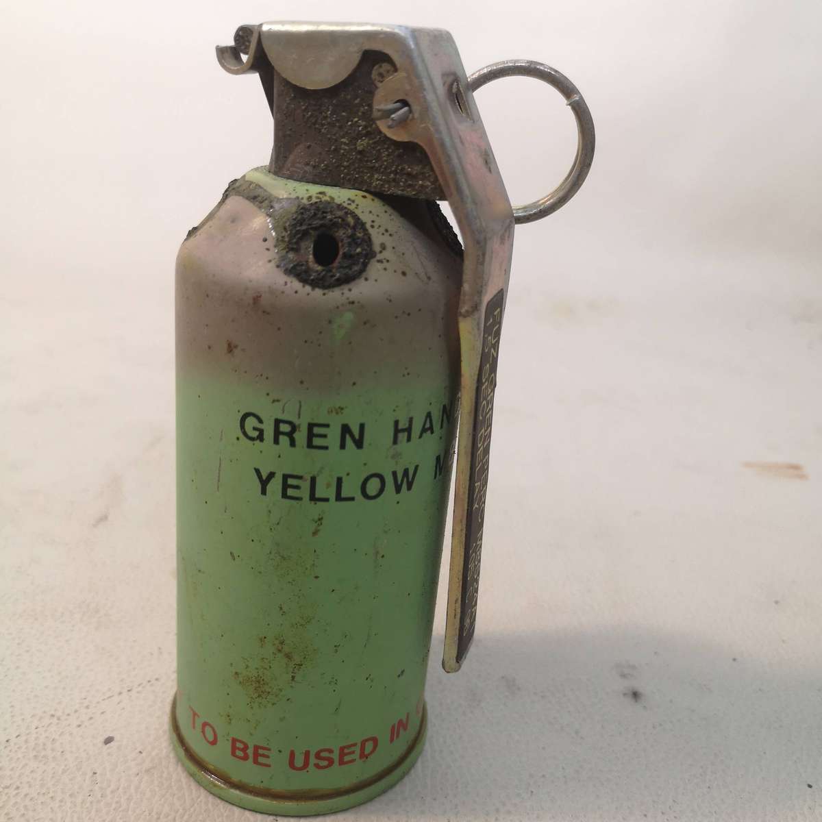 British No. 80 Mk 1 white-phosphorus smoke grenade - FFE-INERT