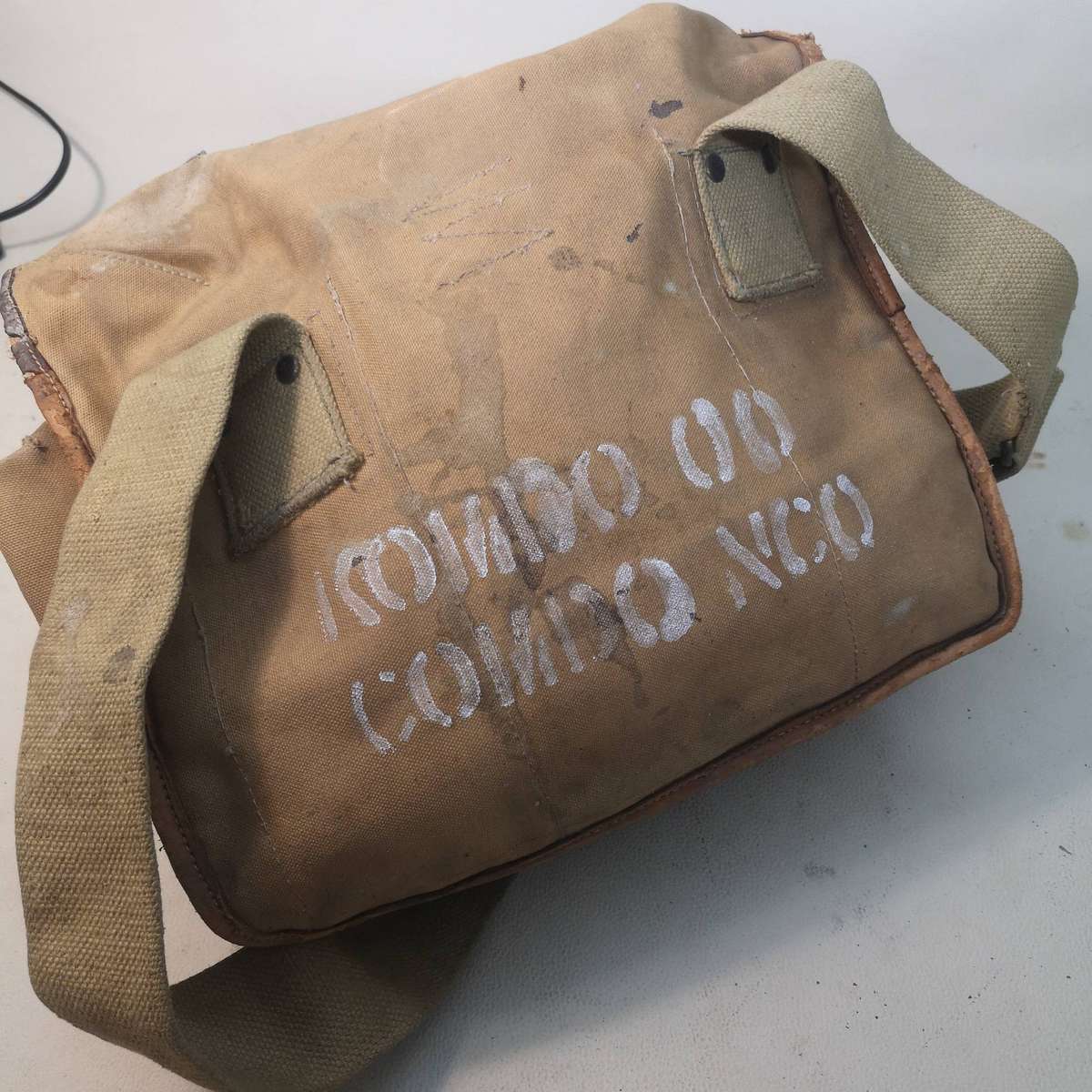 Rare Authentic Original WW2 British Army Medic dressing bag 1940 with Medical Contends