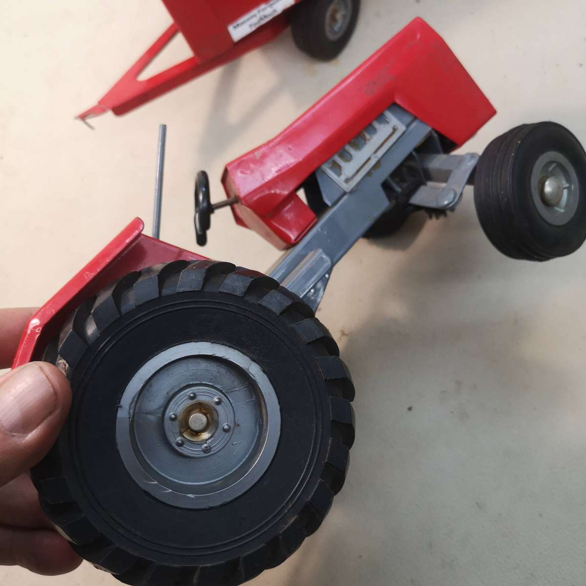 ORIGINAL STRIKE TOYS STEEL MODEL MASSEY FERGUSON 290 TRACTOR AND TRAILER - Sunning Condition