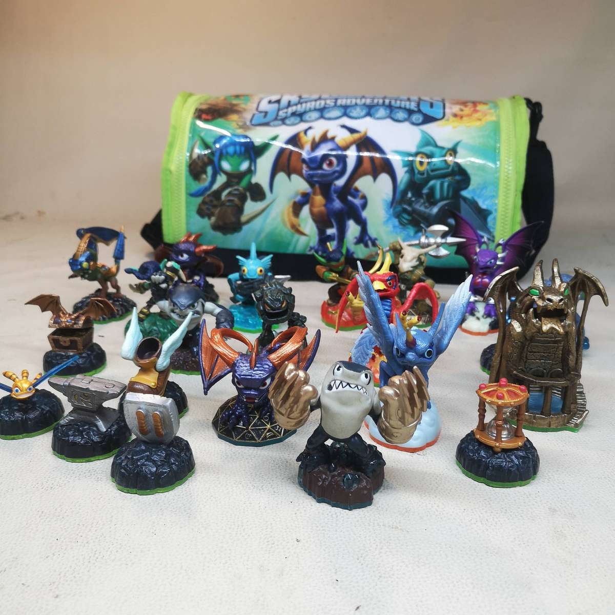 Huge Skylander Figure Collection with an Skylanders SPYRO'S Adventure Storage Case