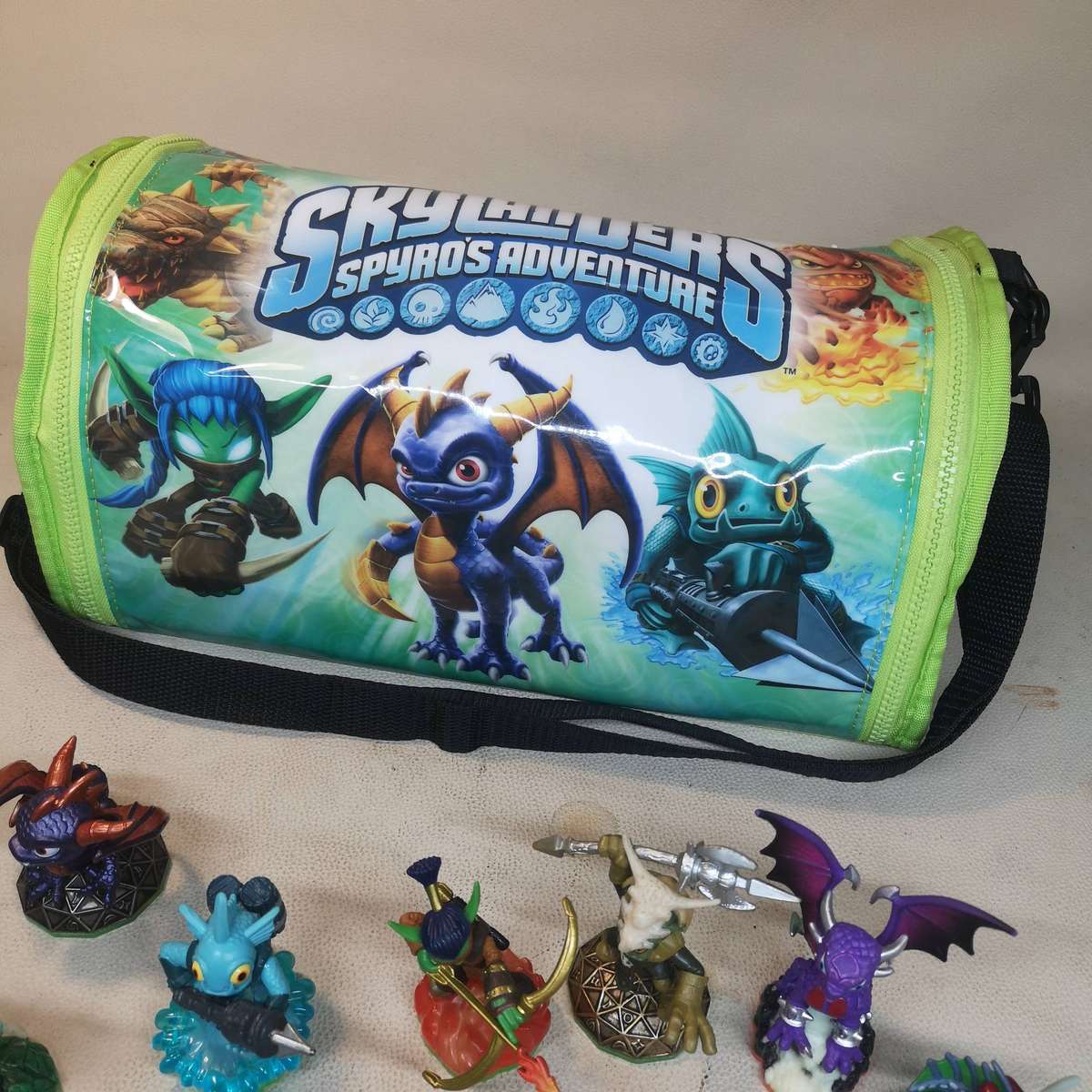 Huge Skylander Figure Collection with an Skylanders SPYRO'S Adventure Storage Case