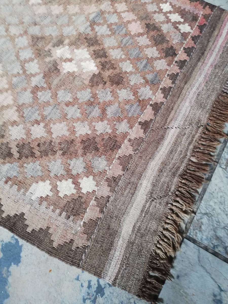 Vintage, hand-woven Afghan Kilim rug, crafted from pure wool