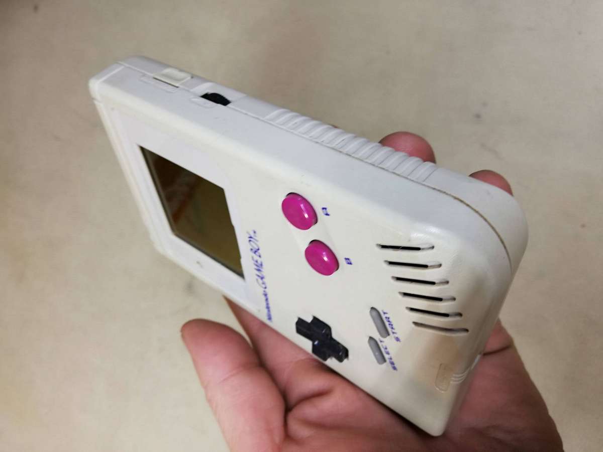Vintage Original Nintendo Game Boy (Model DMG-01) Released in 1989 - Working