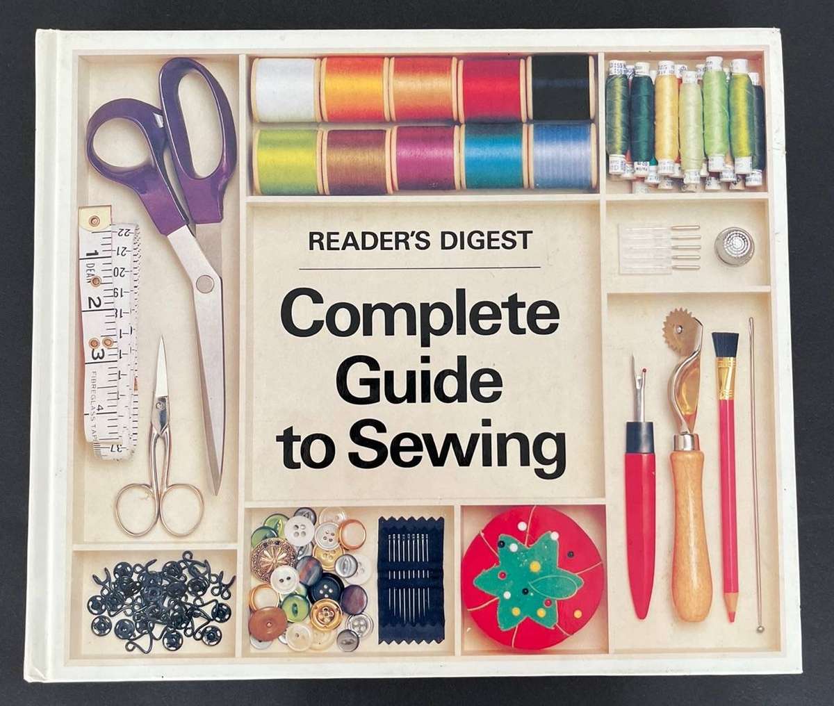 Reader's Digest Complete Guide to Sewing