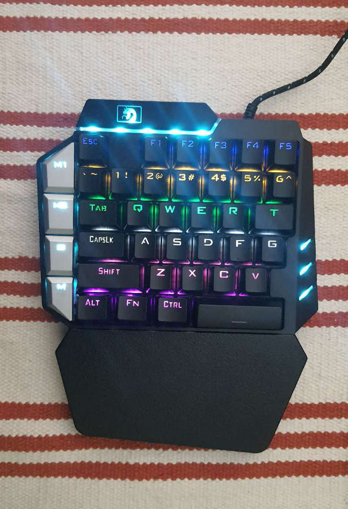 Mechanical One-Hand Keyboard