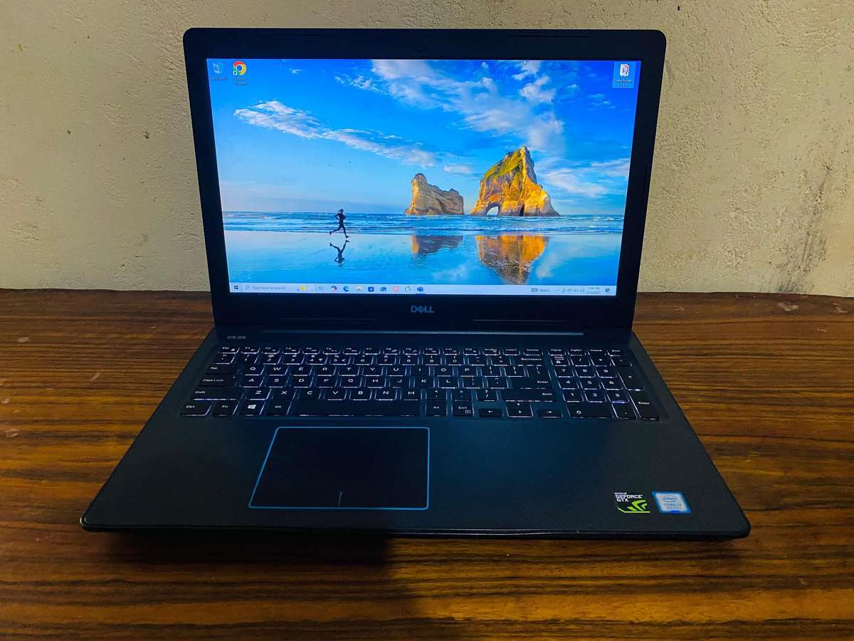 DELL G3 3579 ** i7-8750H @2.2ghz, GEFORCE GTX 1050Ti, 16GB RAM 256GB NVME +1TB HDD, Mint Condition
