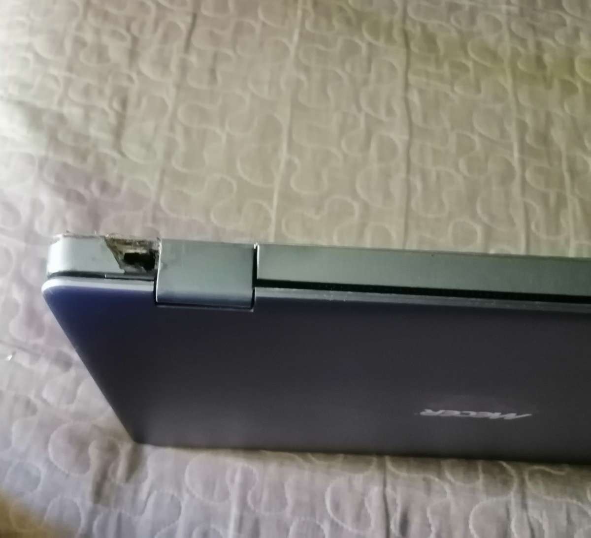 Mecer ya13q20, 13.3" 128GB SSD 4GB RAM