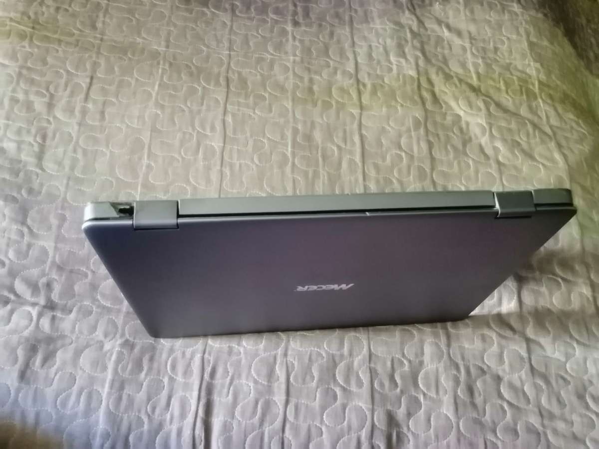 Mecer ya13q20, 13.3" 128GB SSD 4GB RAM