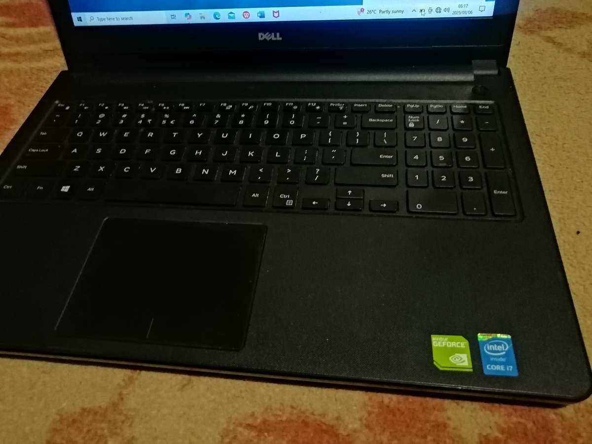 **Gaming specs** Dell inspiron i7 5500u * 12GB DDR3 * 1000GB HHD *NVIDIA 920M 4GB