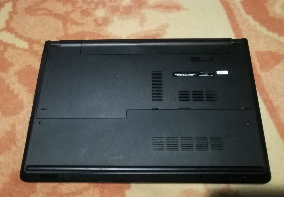 **Gaming specs** Dell inspiron i7 5500u * 12GB DDR3 * 1000GB HHD *NVIDIA 920M 4GB