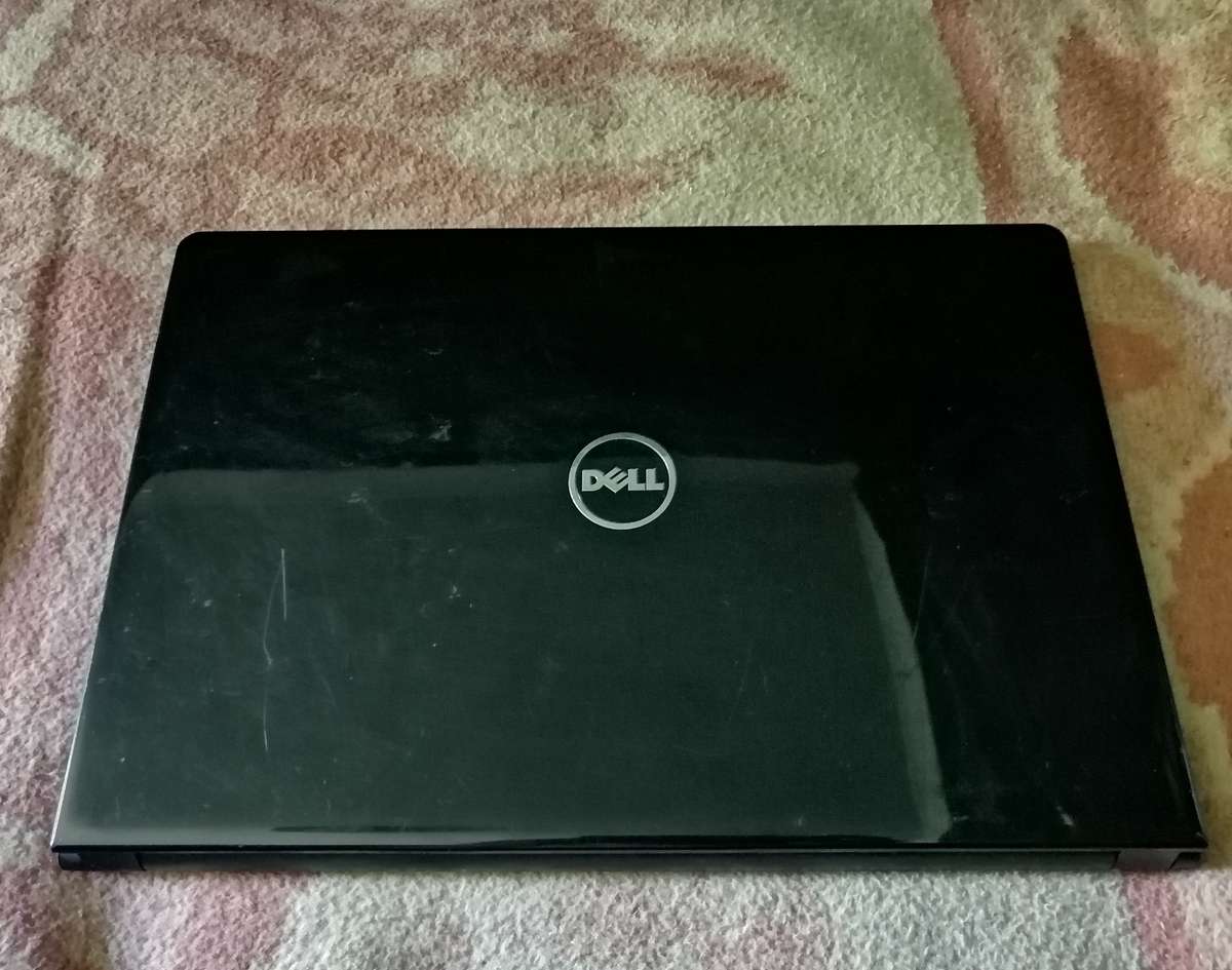 **Gaming specs** Dell inspiron i7 5500u * 12GB DDR3 * 1000GB HHD *NVIDIA 920M 4GB