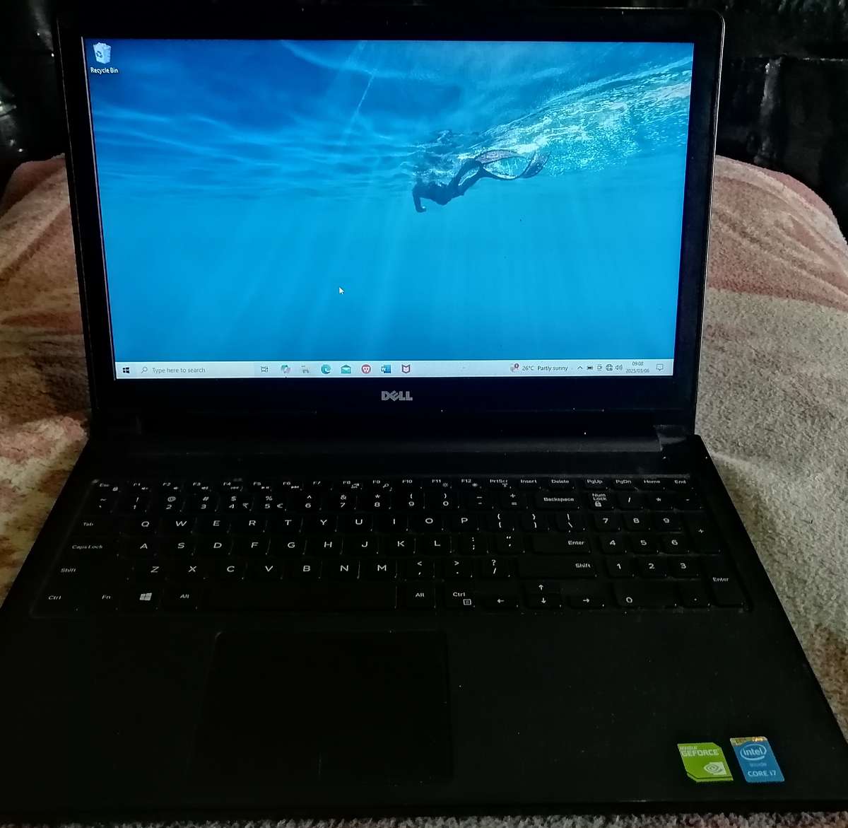 **Gaming specs** Dell inspiron i7 5500u * 12GB DDR3 * 1000GB HHD *NVIDIA 920M 4GB