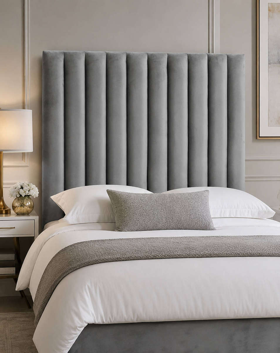 ³/ slim panel headboard in dark grey velvet fabric
