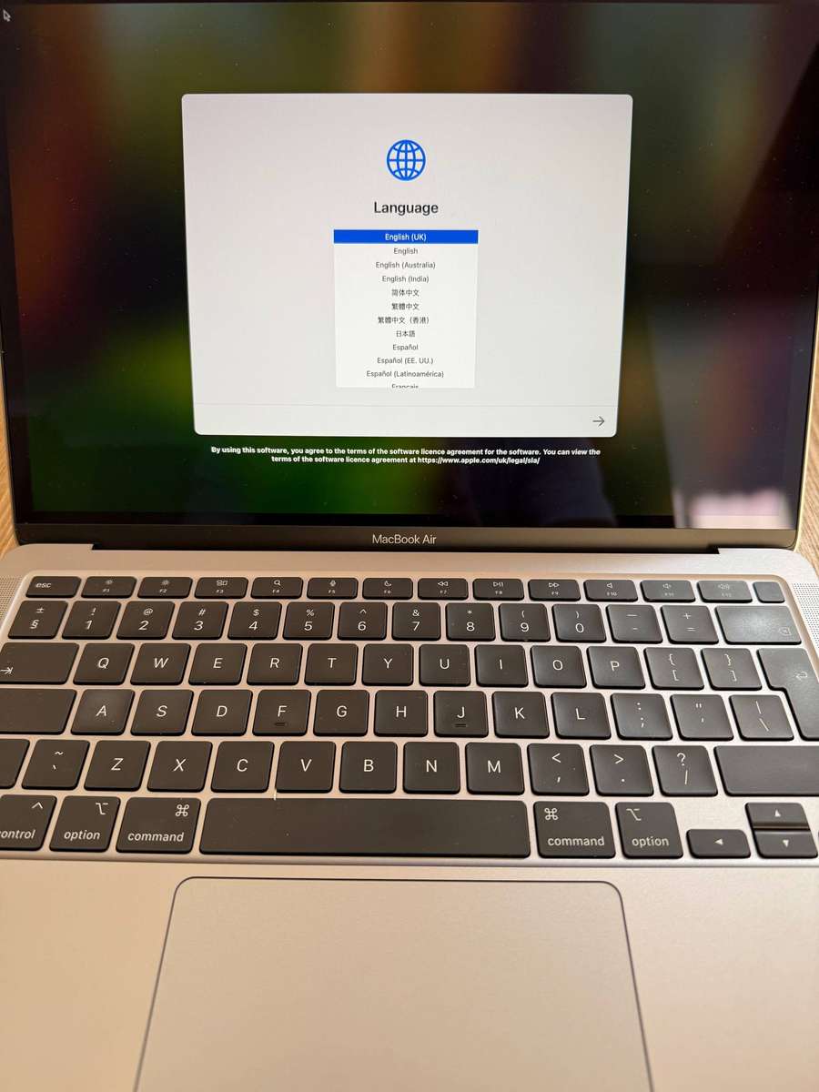 MacBook Air 13-inch M1 chip - (Mint Condition!)