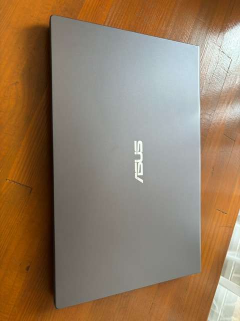 Asus Vivobook 15 X515 i5 8GB 256GB SSD 15.6" Notebook Grey