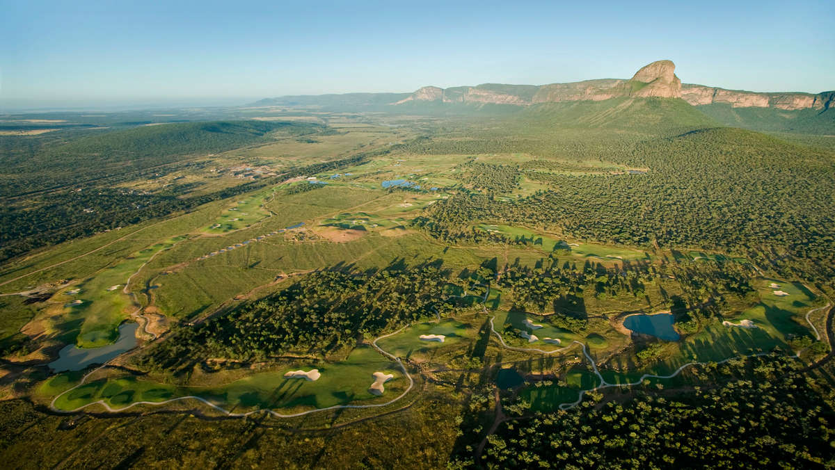 Monomotapa Village, Legends Golf and Safari 18-11-2024 - 22-11-2024 (4nights-6 sleeper)