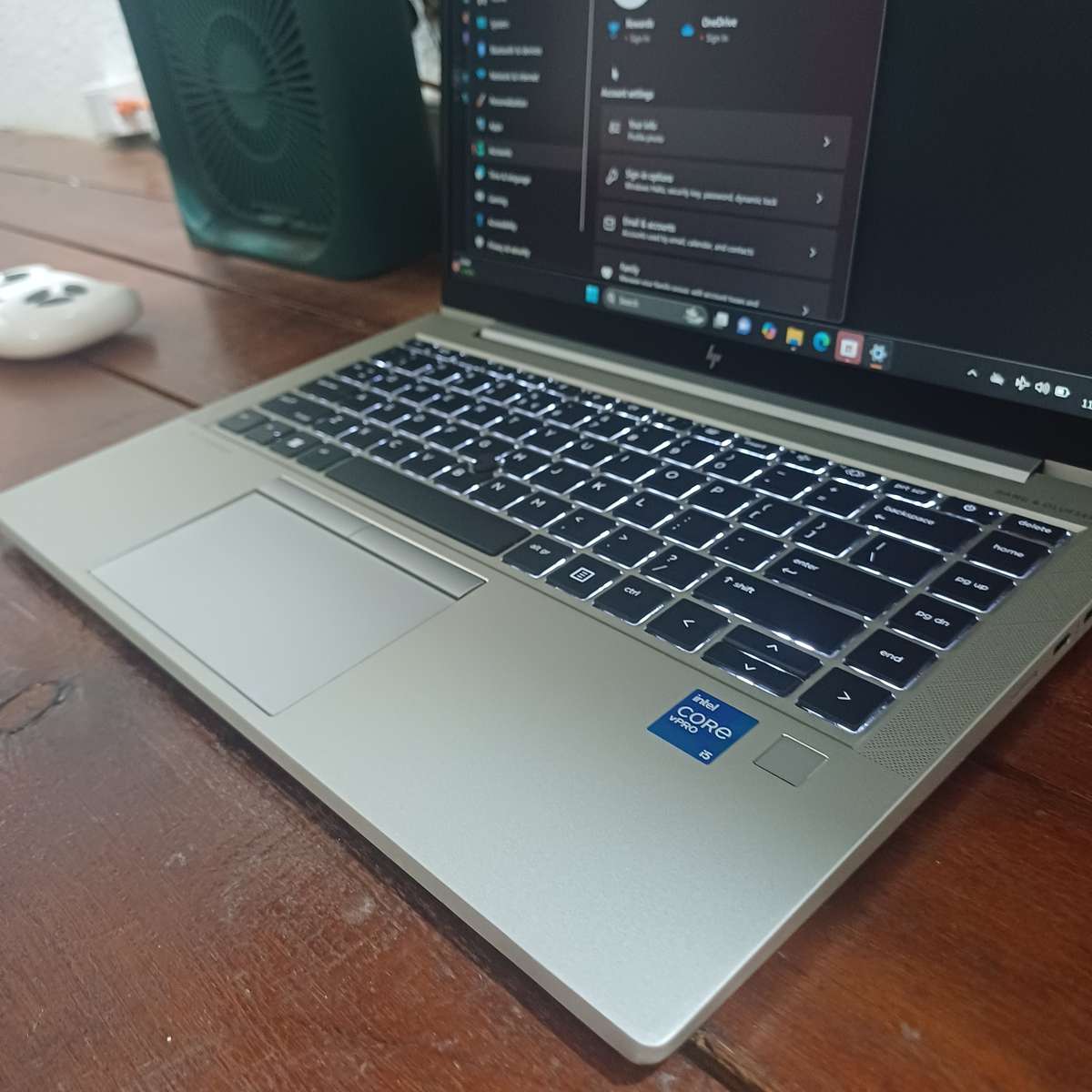 High end laptop, Basically brand new HP 840 G8 under HP factory warranty for 1 year and 3 Months