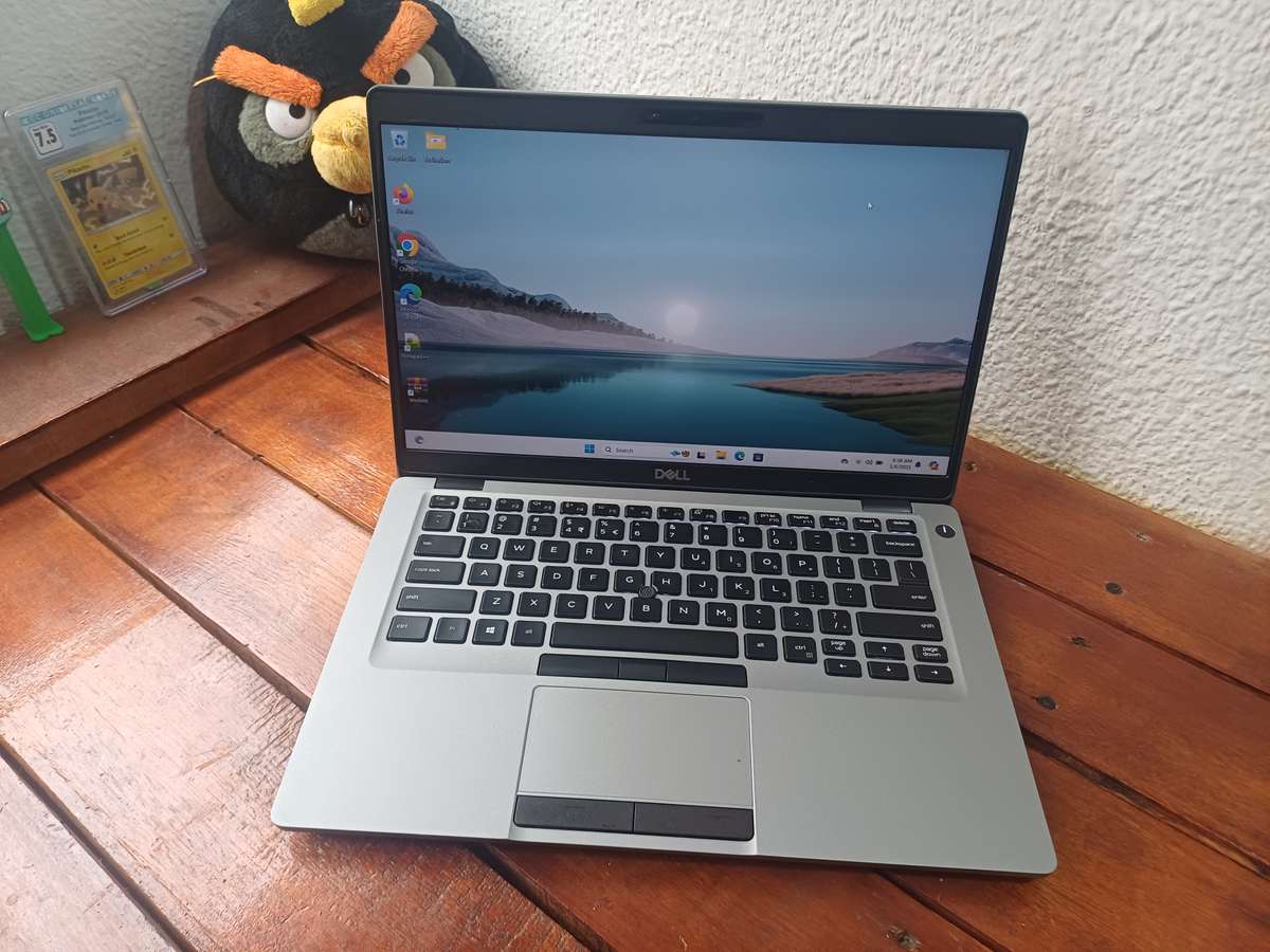 Dell Latitude 5400 core i5, 16 GB RAM . 512GB Nvme SSD, 8th Gen